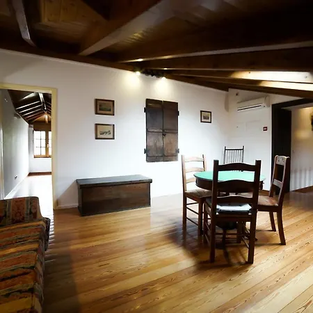 Casas Do Vale Da Rainha *