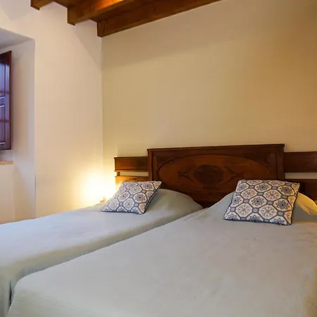 Casas Do Vale Da Rainha *